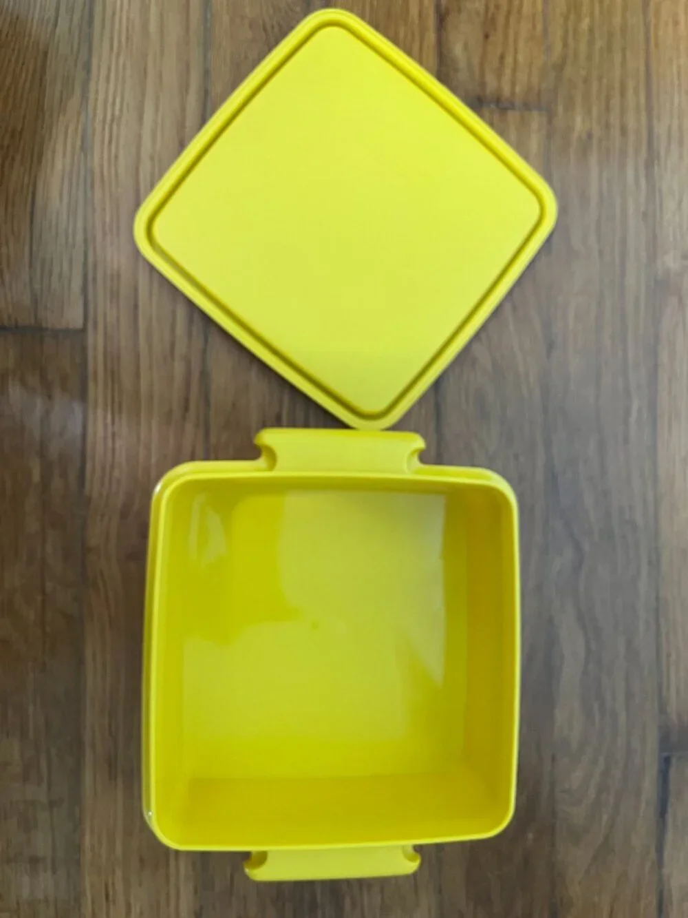 Tupperware Square Away Containers | Vintage